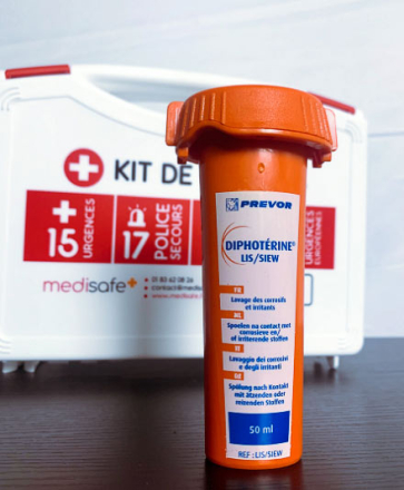 solution diphotérine yeux
