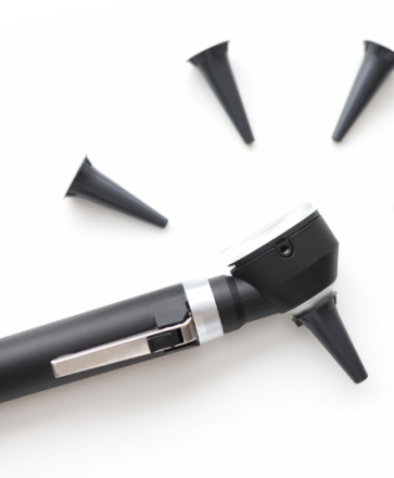 spéculums et otoscope